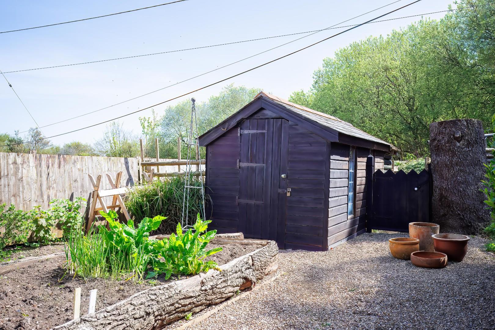 Brynderi, Trehedyn Lane, Gwern-Y-Steeple, Peterston-Super-Ely, Vale Of Glamorgan, CF5 6LG